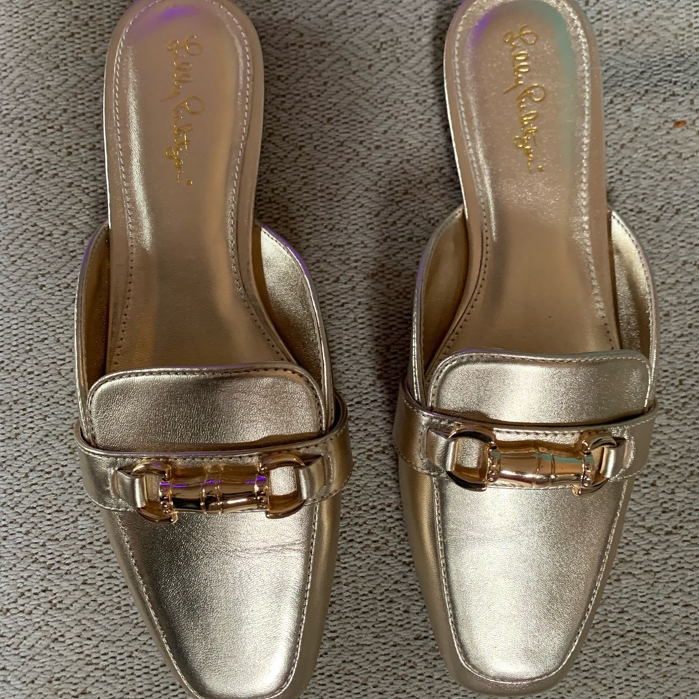 New in box Lilly Pulitzer Andi Mules Size 9